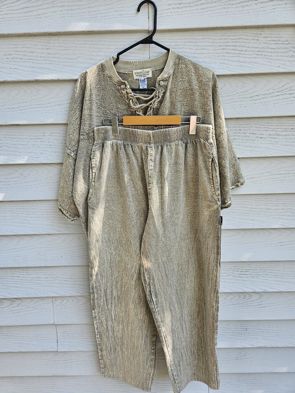 Ezze Wear 2 piece Lounge Set